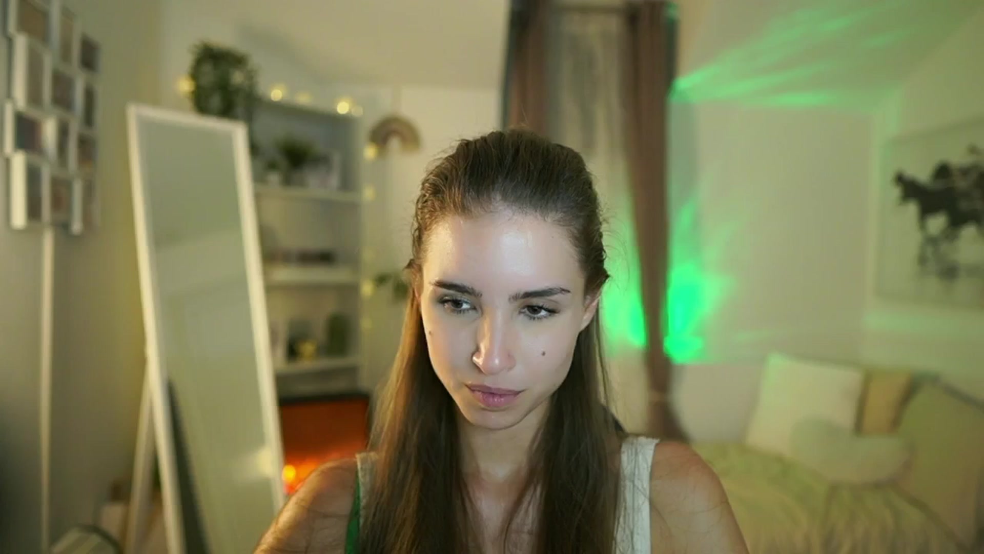 Gallery image thumbnail from Shy_jane's myfreecams stream on, 09/05/2025, 14:58 image 19 of 20