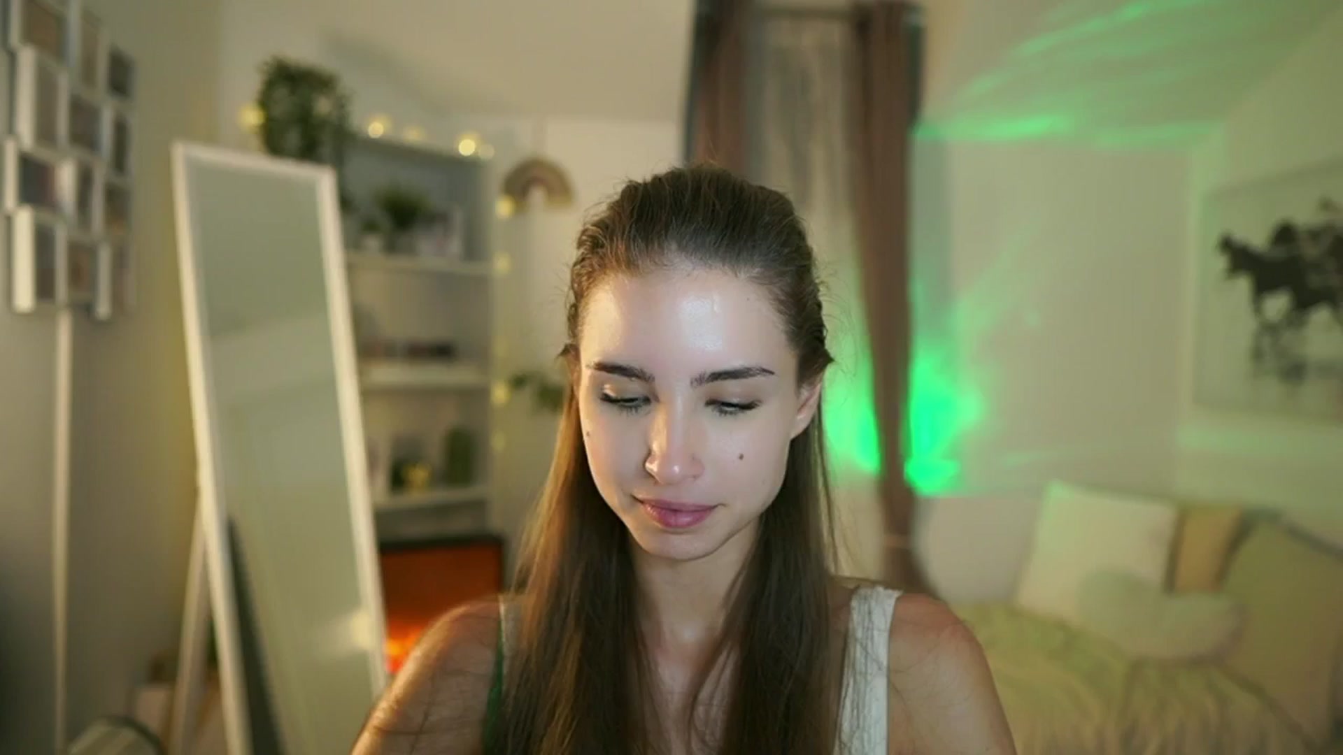 Gallery image thumbnail from Shy_jane's myfreecams stream on, 09/05/2025, 14:58 image 3 of 20