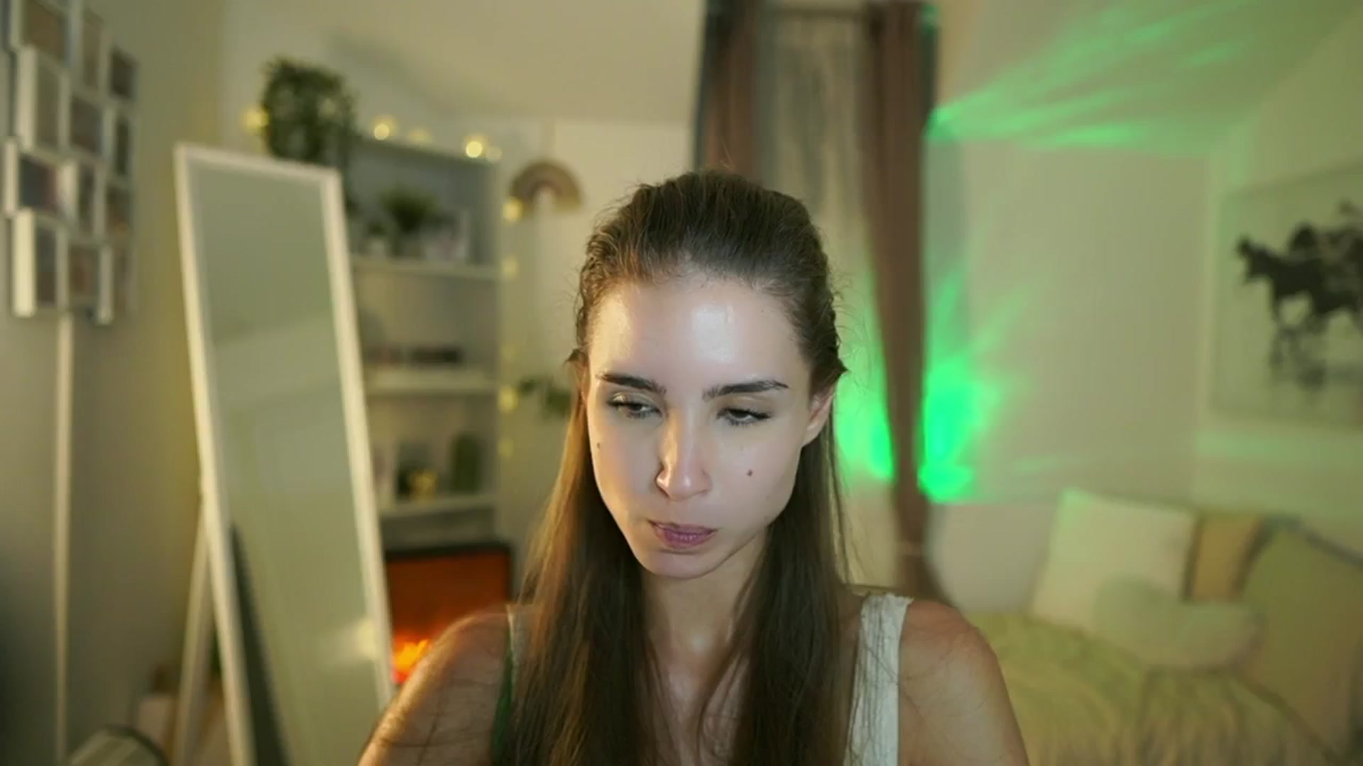 Gallery image thumbnail from Shy_jane's myfreecams stream on, 09/05/2025, 14:58 image 4 of 20