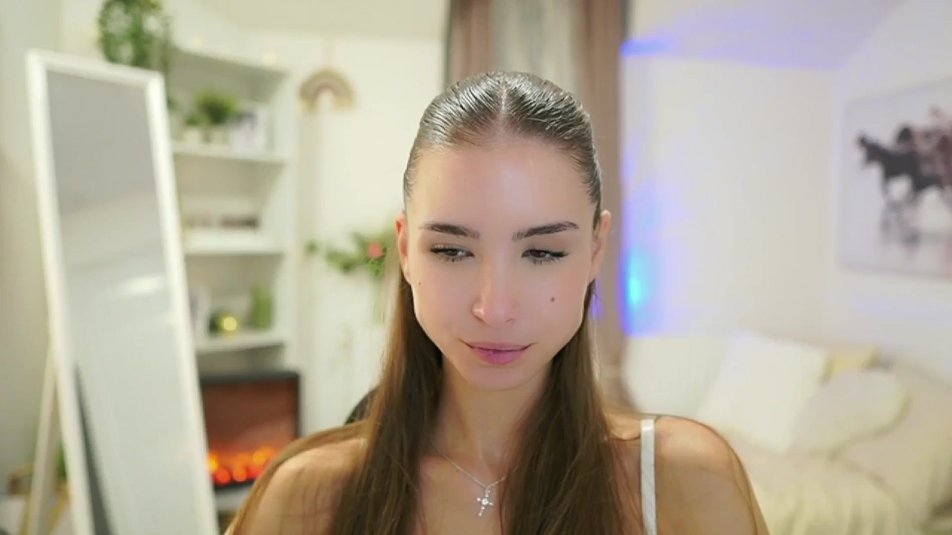 Gallery image thumbnail from Shy_jane's myfreecams stream on, 09/11/2025, 11:29 image 2 of 20