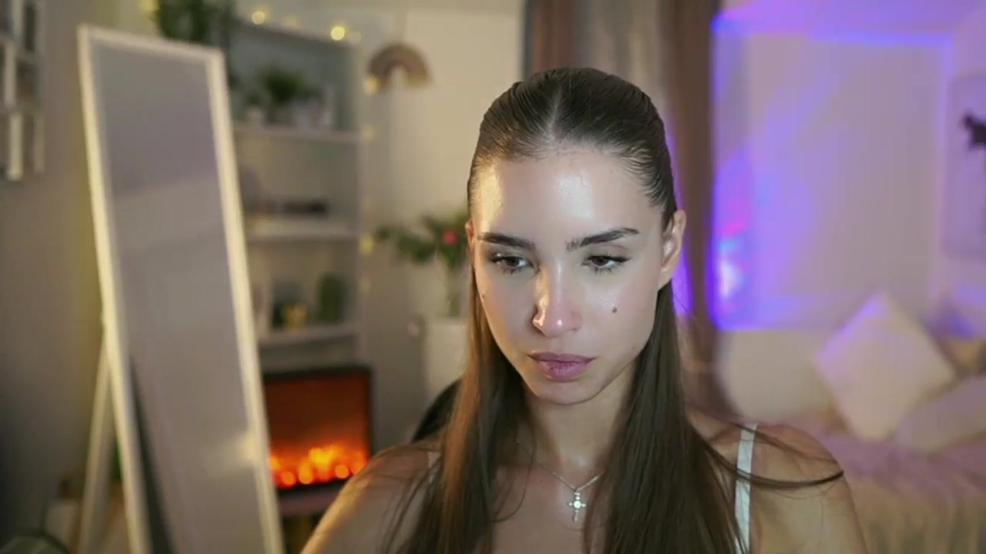 Gallery image thumbnail from Shy_jane's myfreecams stream on, 09/11/2025, 15:36 image 9 of 20