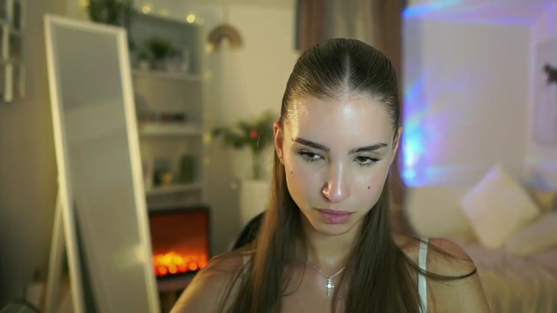 Gallery image thumbnail from Shy_jane's myfreecams stream on, 09/11/2025, 15:36 image 8 of 20
