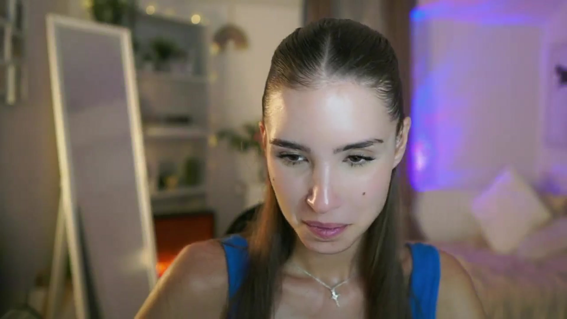 Gallery image thumbnail from Shy_jane's myfreecams stream on, 09/11/2025, 16:10 image 10 of 20
