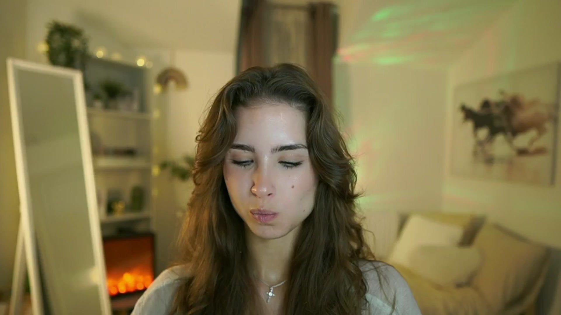 Gallery image thumbnail from Shy_jane's myfreecams stream on, 09/12/2025, 10:11 image 16 of 20