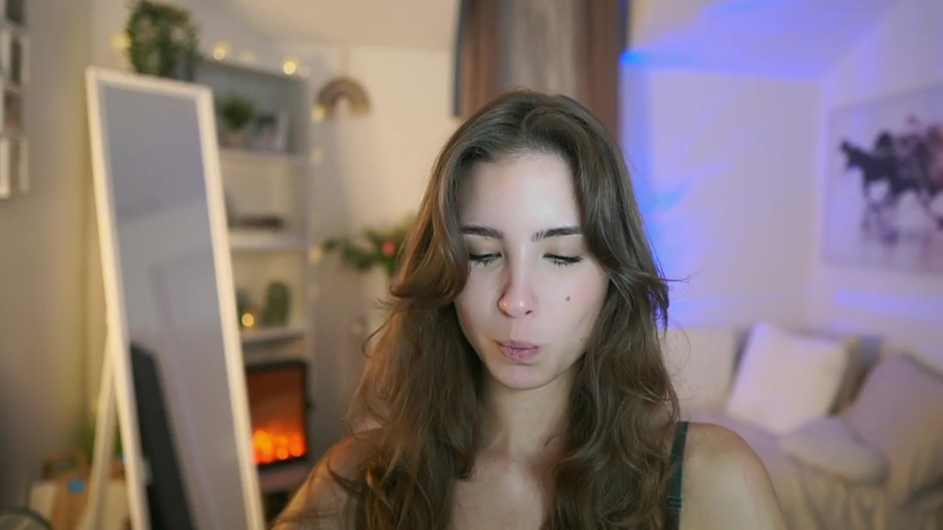 Gallery image thumbnail from Shy_jane's myfreecams stream on, 09/15/2025, 10:11 image 12 of 20