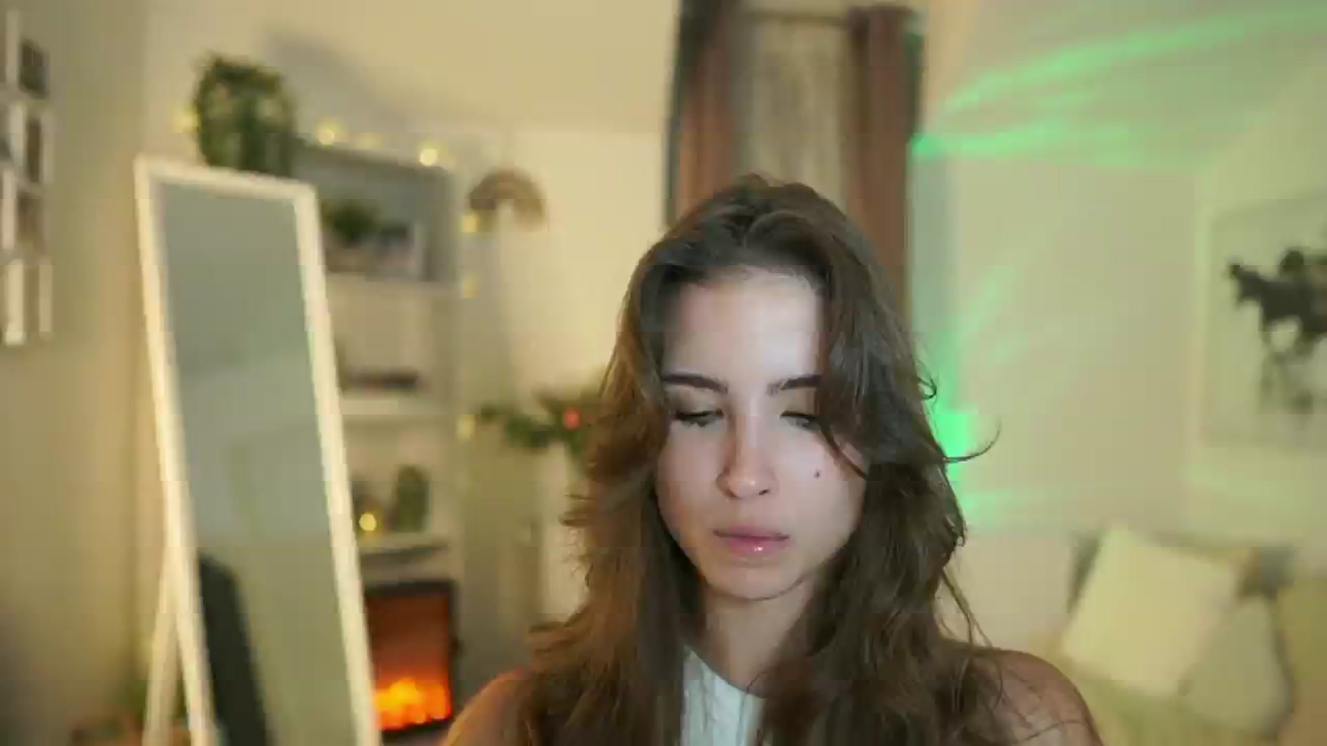 Gallery image thumbnail from Shy_jane's myfreecams stream on, 09/15/2025, 15:23 image 1 of 20