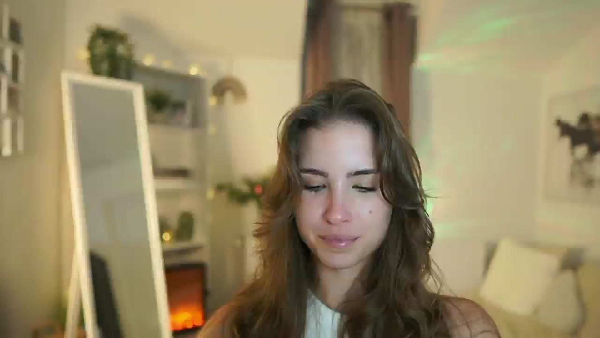 Gallery image thumbnail from Shy_jane's myfreecams stream on, 09/15/2025, 15:23 image 3 of 20