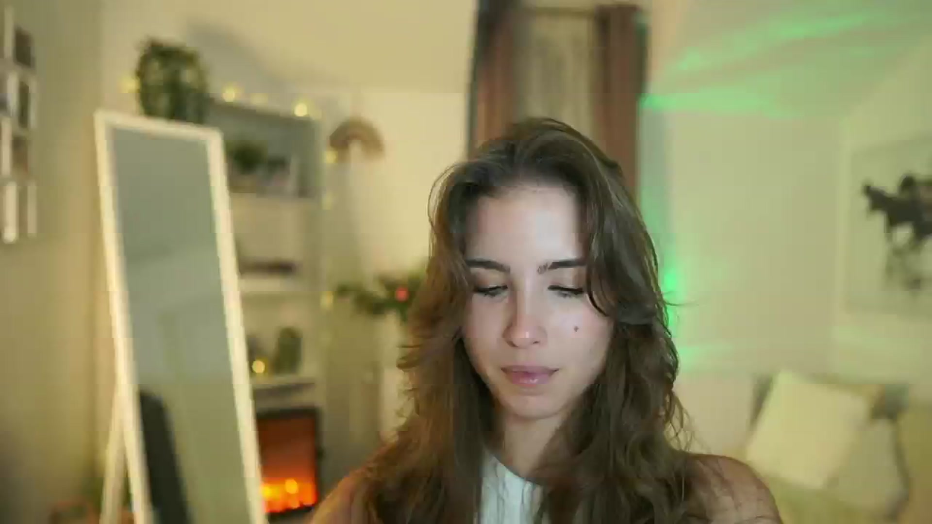 Gallery image thumbnail from Shy_jane's myfreecams stream on, 09/15/2025, 15:23 image 4 of 20