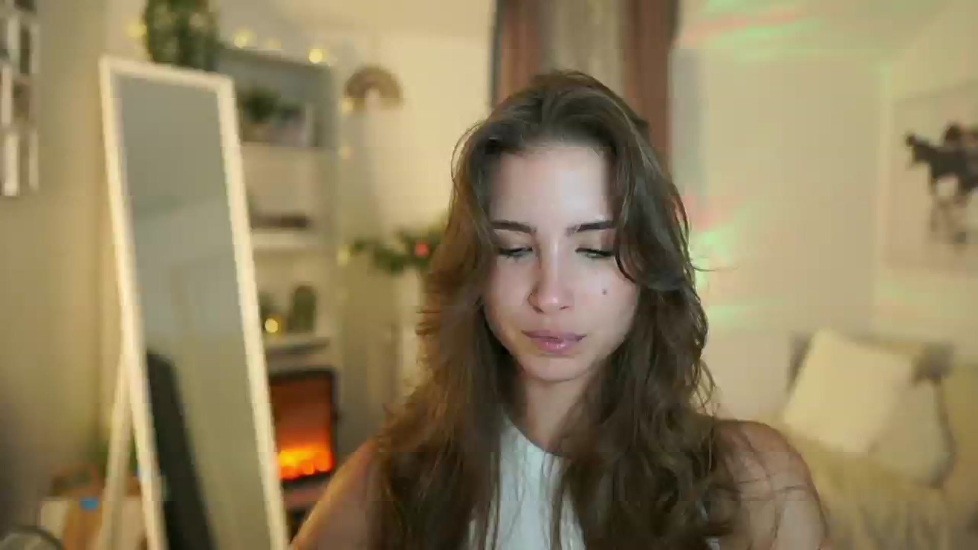Gallery image thumbnail from Shy_jane's myfreecams stream on, 09/15/2025, 15:23 image 6 of 20