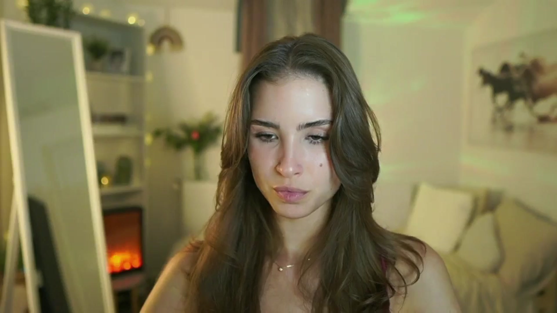 Gallery image thumbnail from Shy_jane's myfreecams stream on, 09/18/2025, 15:54 image 4 of 20