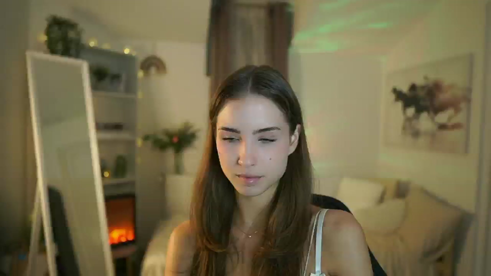 Gallery image thumbnail from Shy_jane's myfreecams stream on, 09/19/2025, 12:10 image 4 of 20