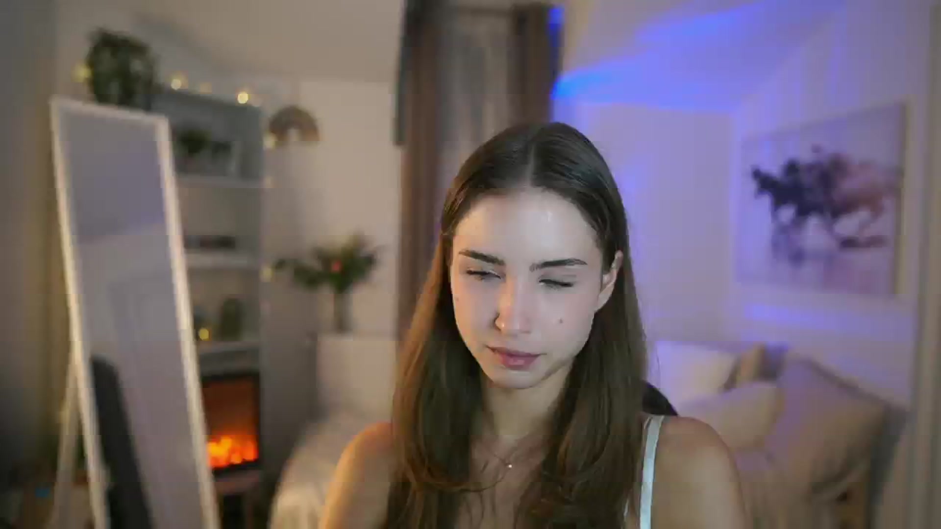Gallery image thumbnail from Shy_jane's myfreecams stream on, 09/19/2025, 12:10 image 6 of 20