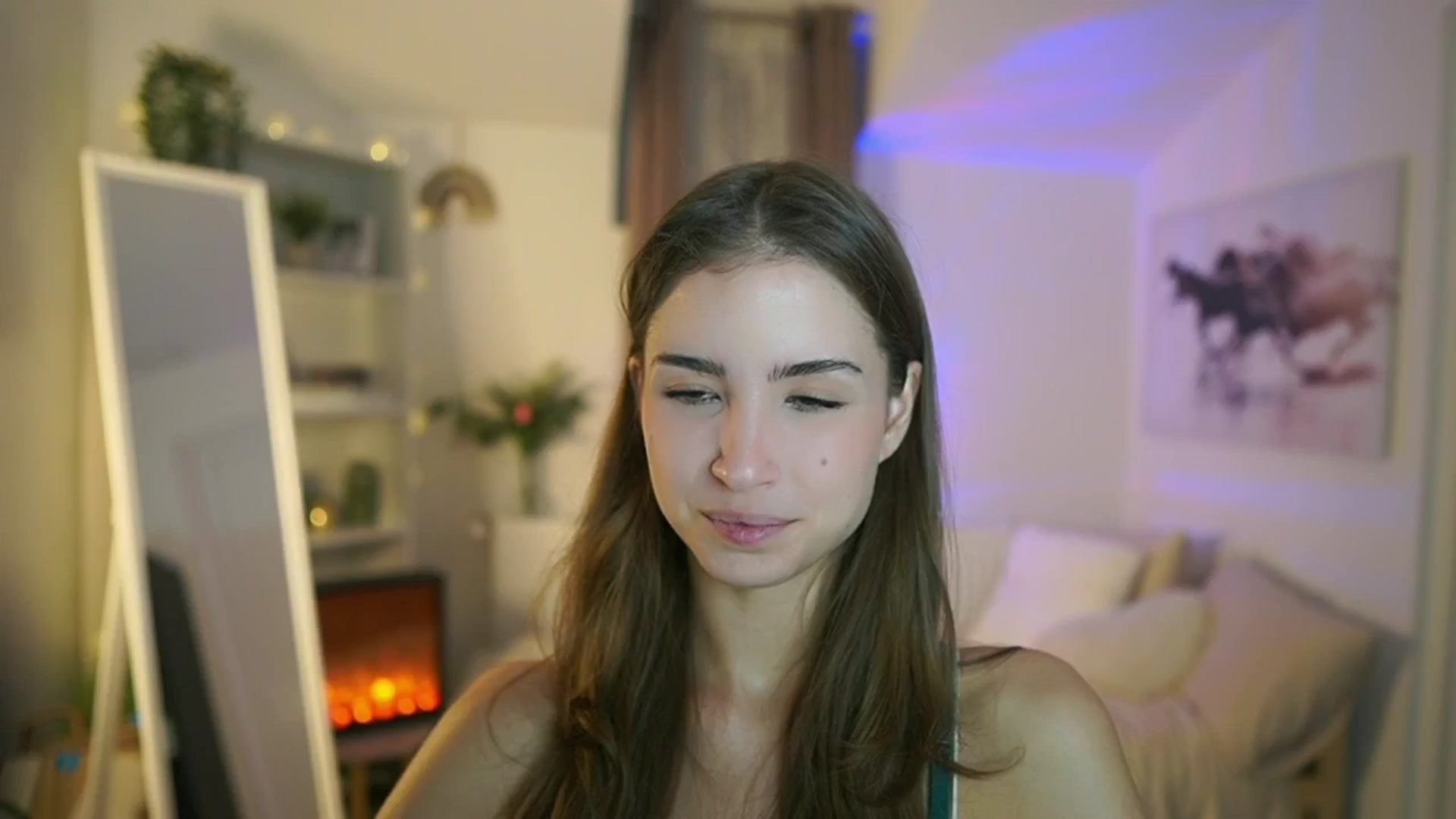 Gallery image thumbnail from Shy_jane's myfreecams stream on, 09/22/2025, 10:46 image 4 of 20