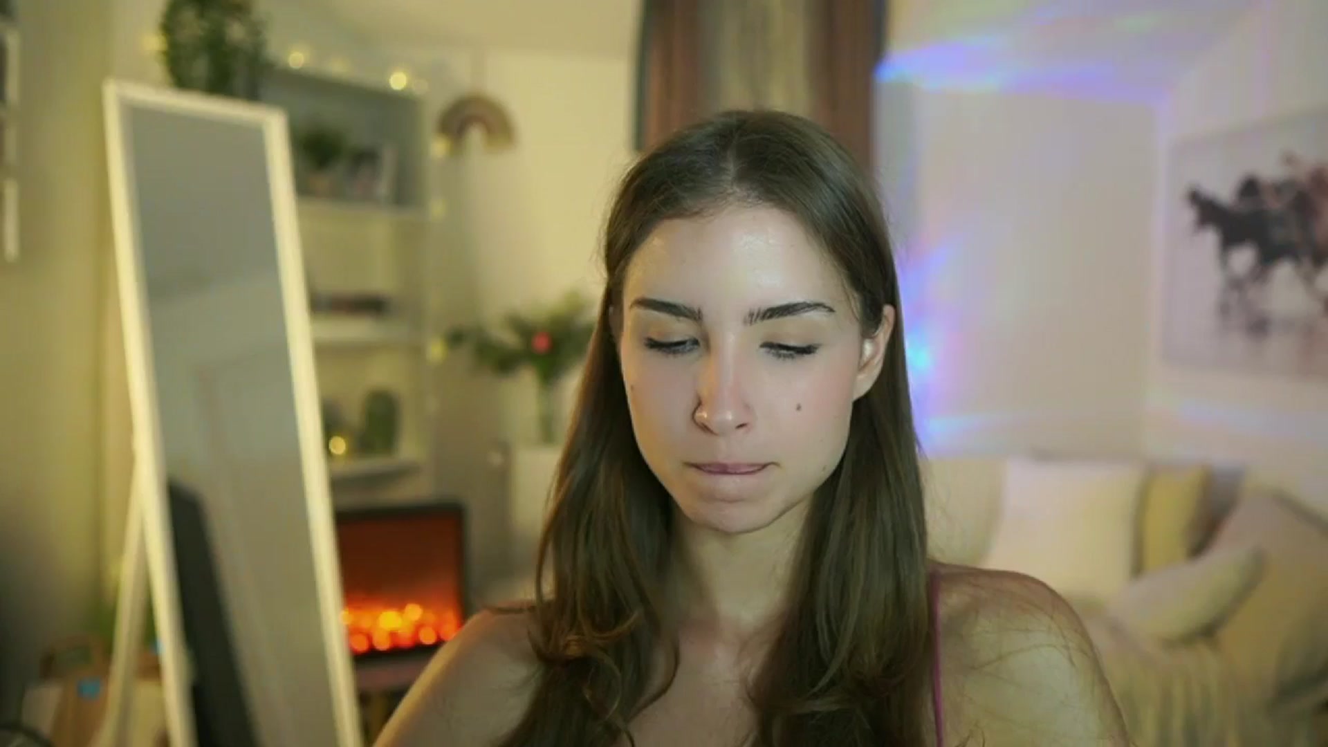 Gallery image thumbnail from Shy_jane's myfreecams stream on, 09/22/2025, 13:15 image 18 of 20
