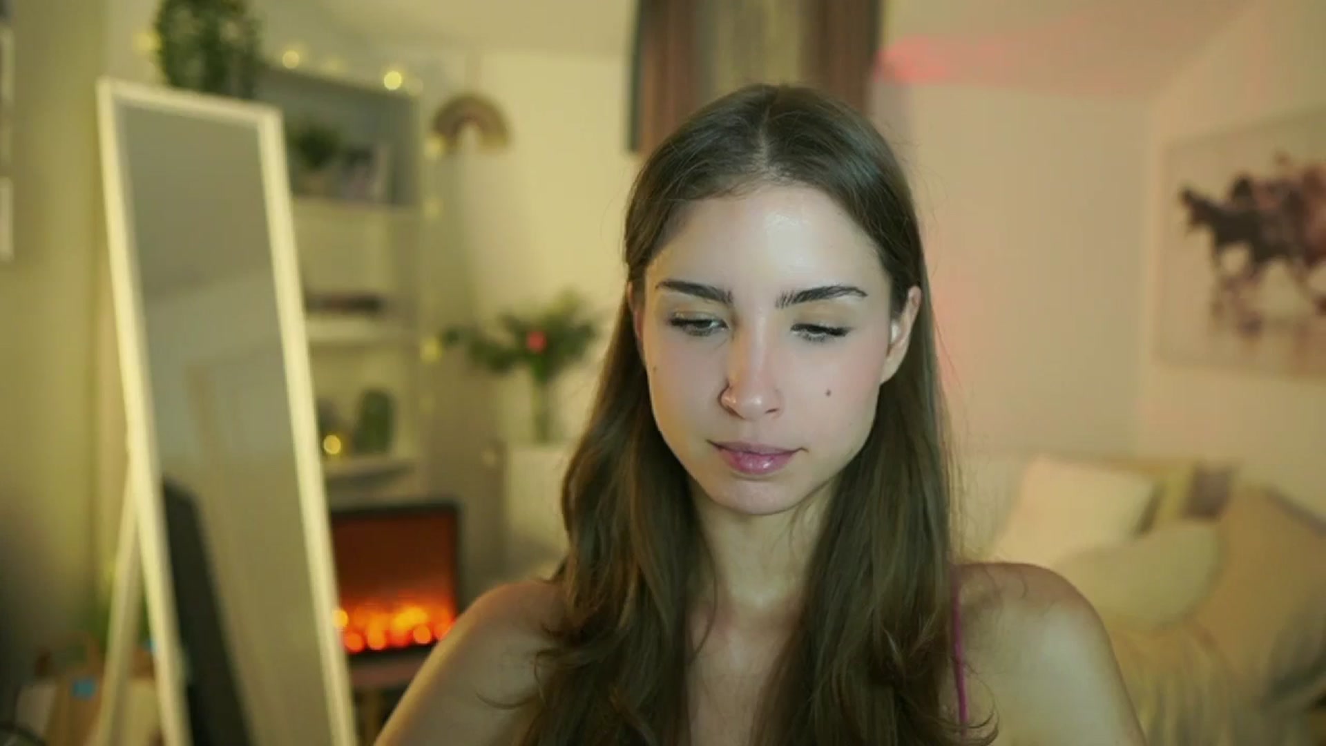 Gallery image thumbnail from Shy_jane's myfreecams stream on, 09/22/2025, 13:15 image 4 of 20