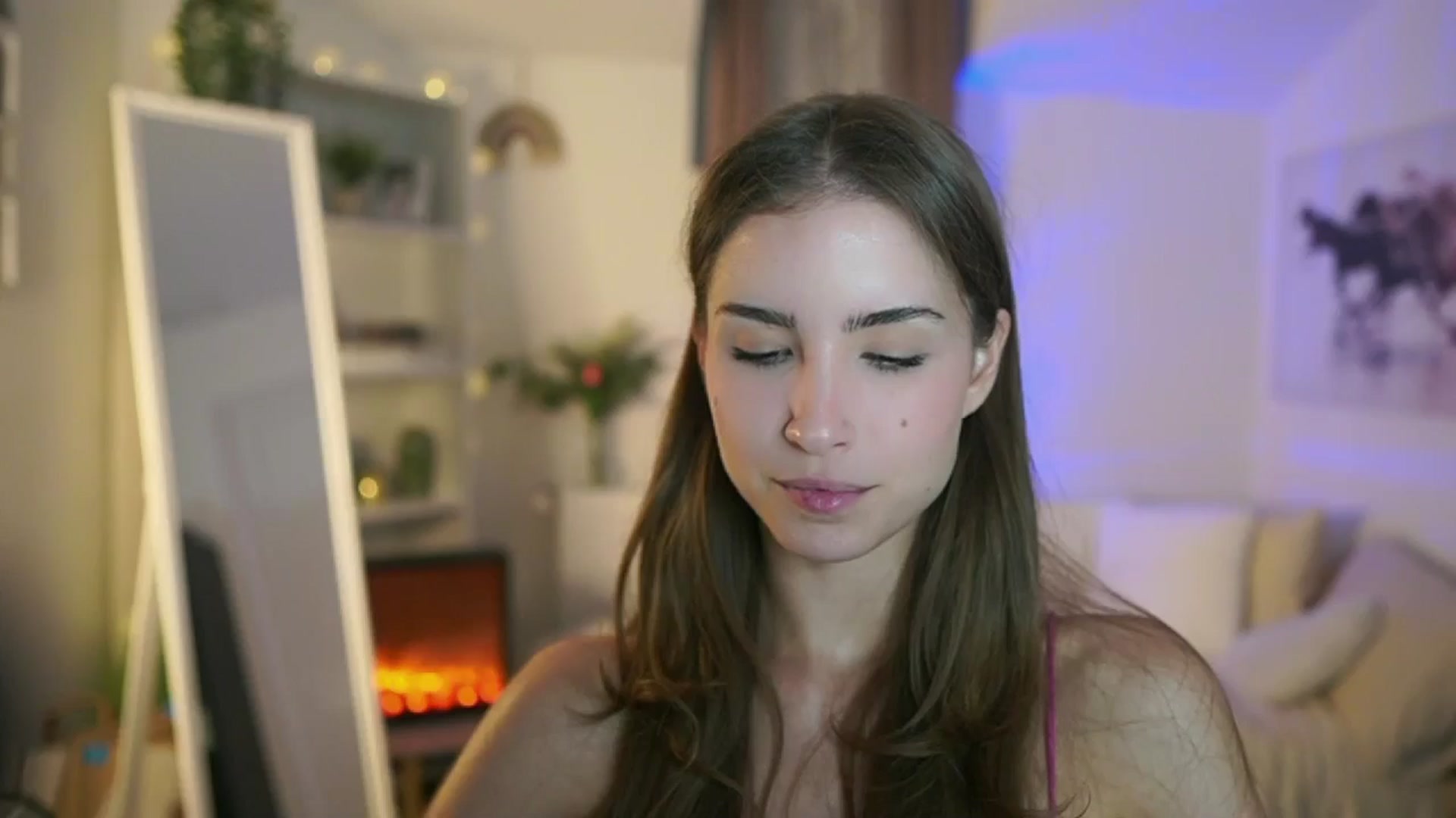 Gallery image thumbnail from Shy_jane's myfreecams stream on, 09/22/2025, 13:15 image 15 of 20