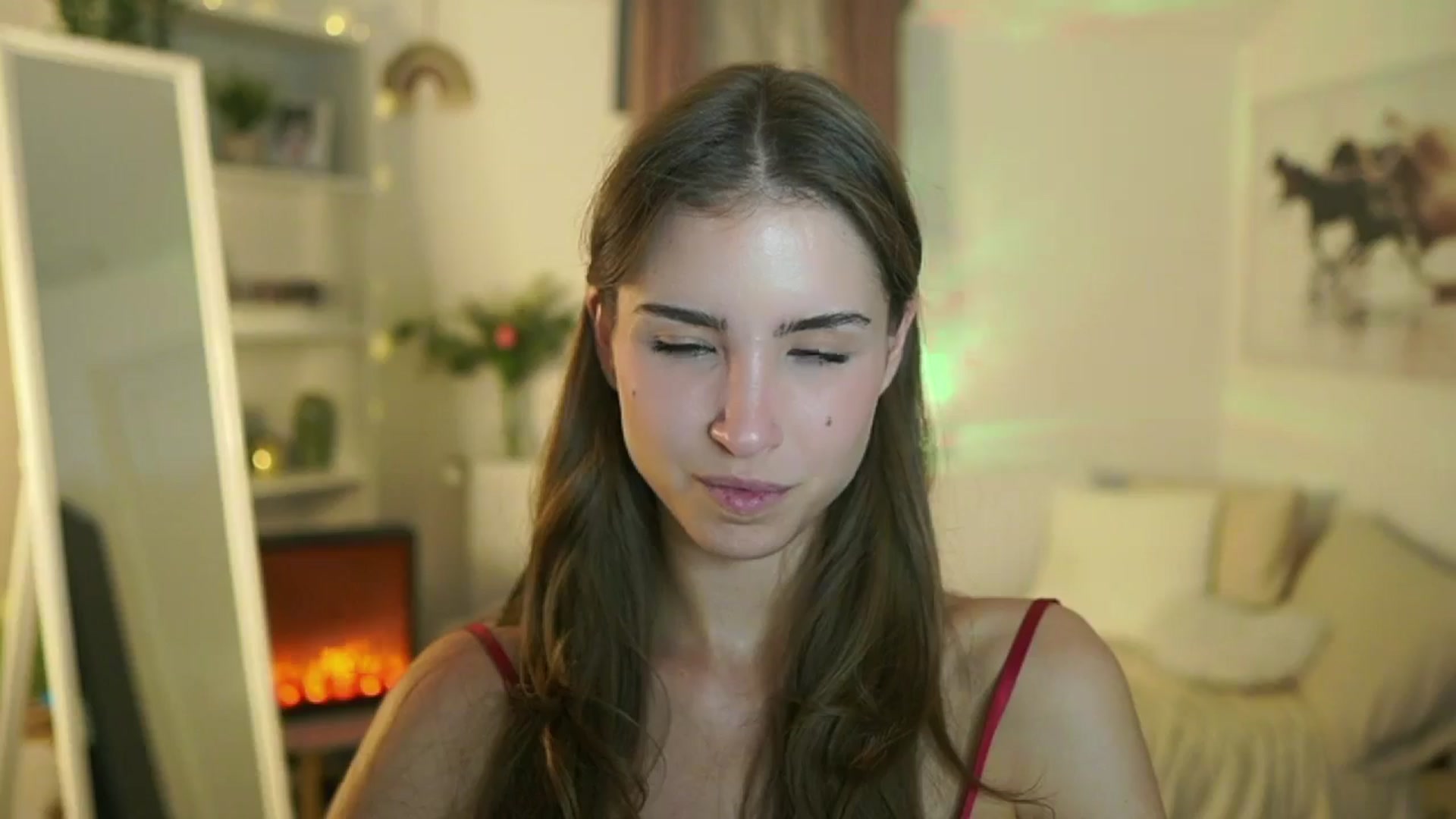 Gallery image thumbnail from Shy_jane's myfreecams stream on, 09/22/2025, 17:00 image 4 of 20