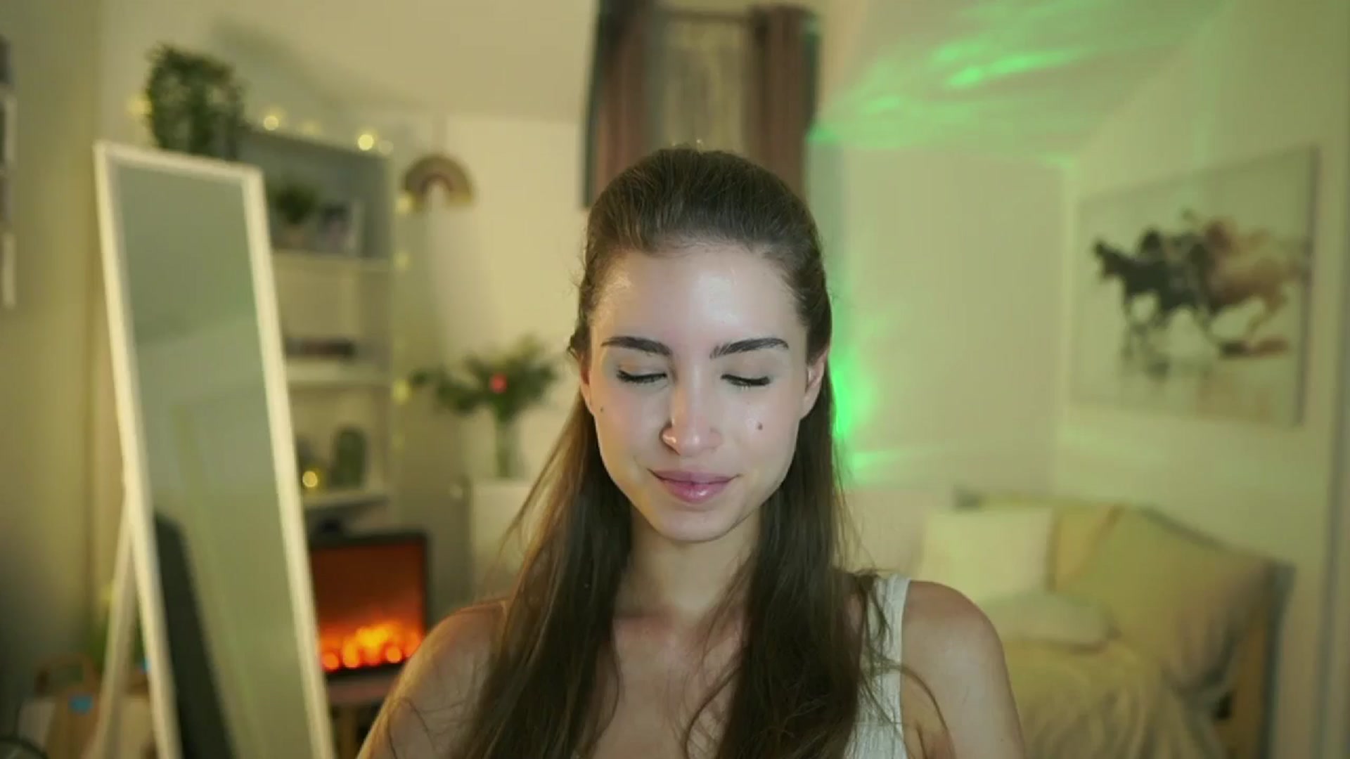 Gallery image thumbnail from Shy_jane's myfreecams stream on, 09/25/2025, 14:43 image 1 of 20