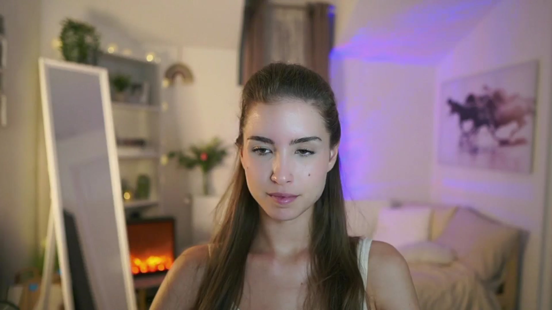 Gallery image thumbnail from Shy_jane's myfreecams stream on, 09/25/2025, 14:43 image 3 of 20