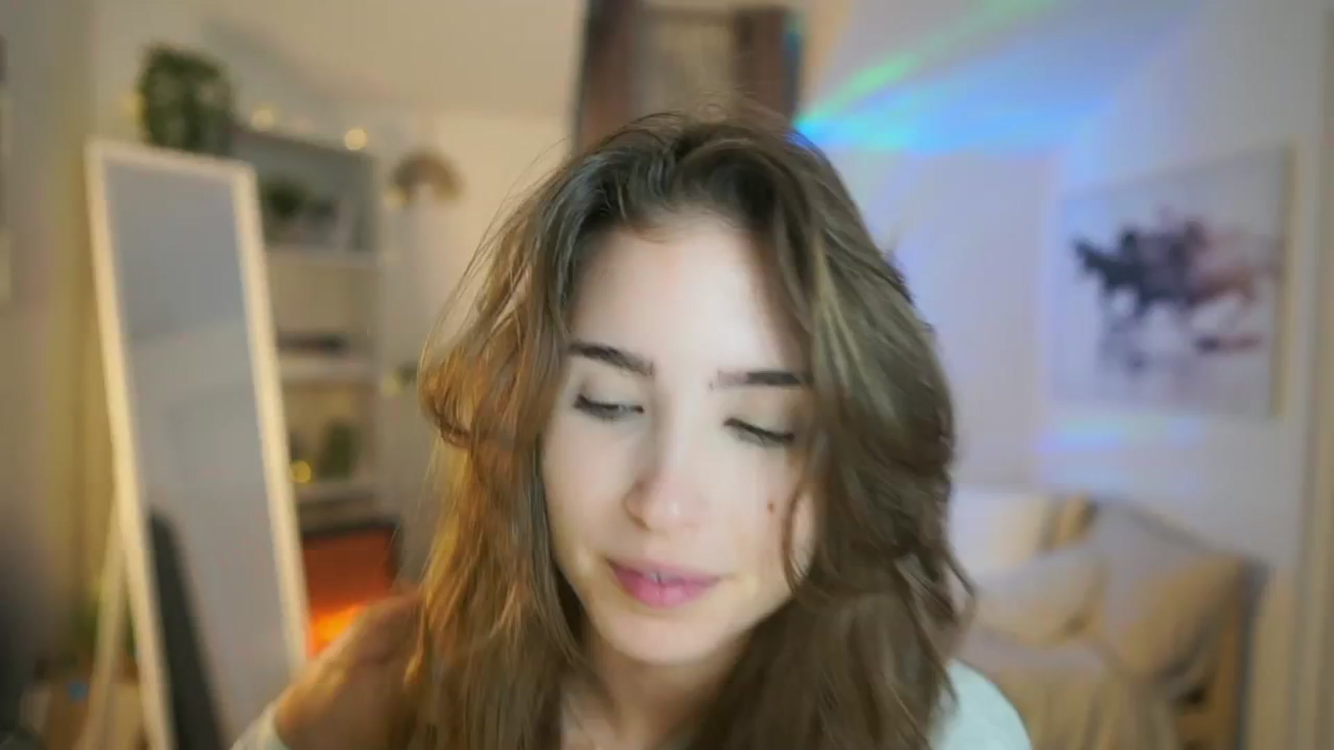 Gallery image thumbnail from Shy_jane's myfreecams stream on, 10/07/2025, 11:05 image 8 of 20