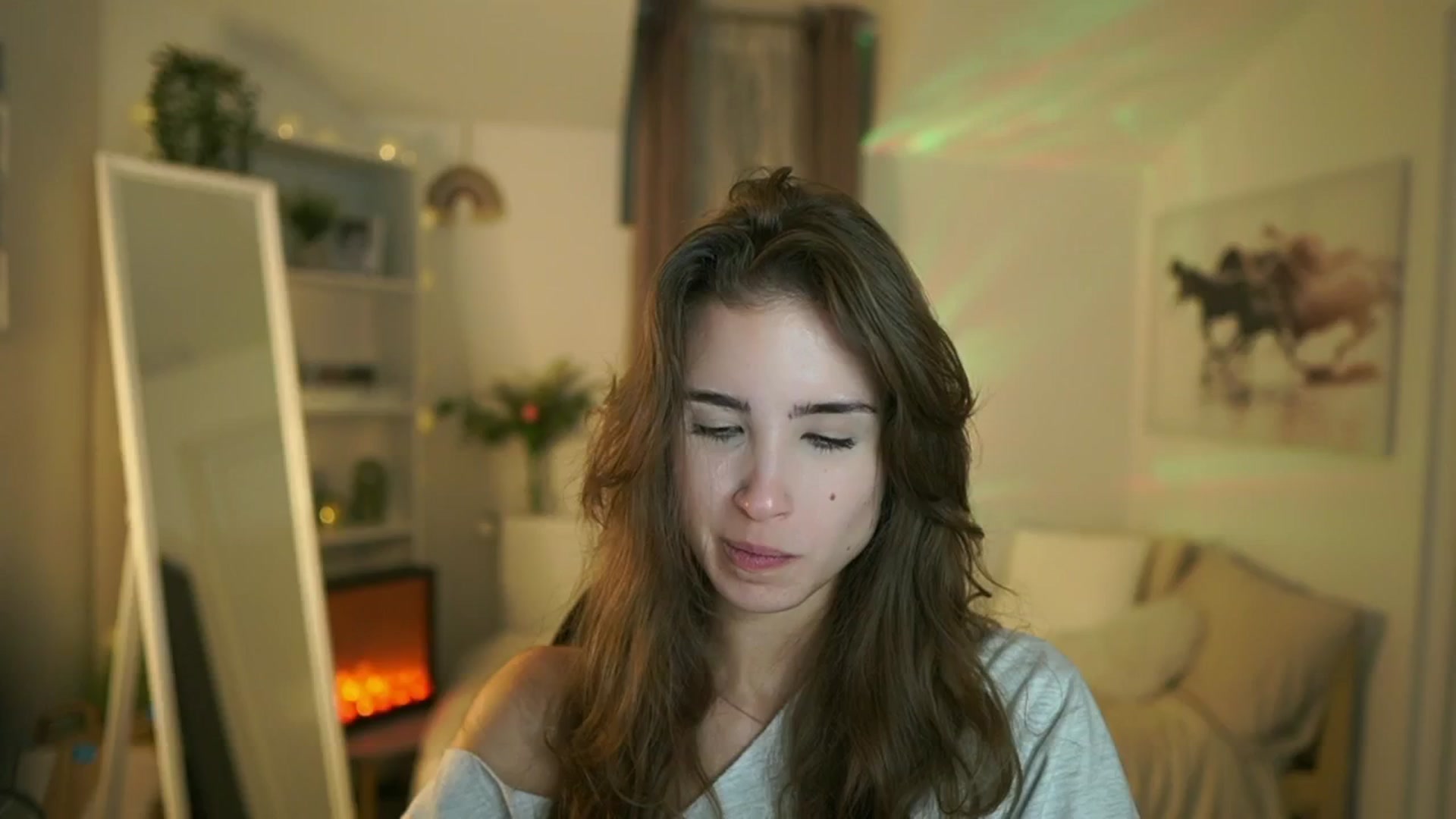 Gallery image thumbnail from Shy_jane's myfreecams stream on, 10/07/2025, 11:05 image 9 of 20