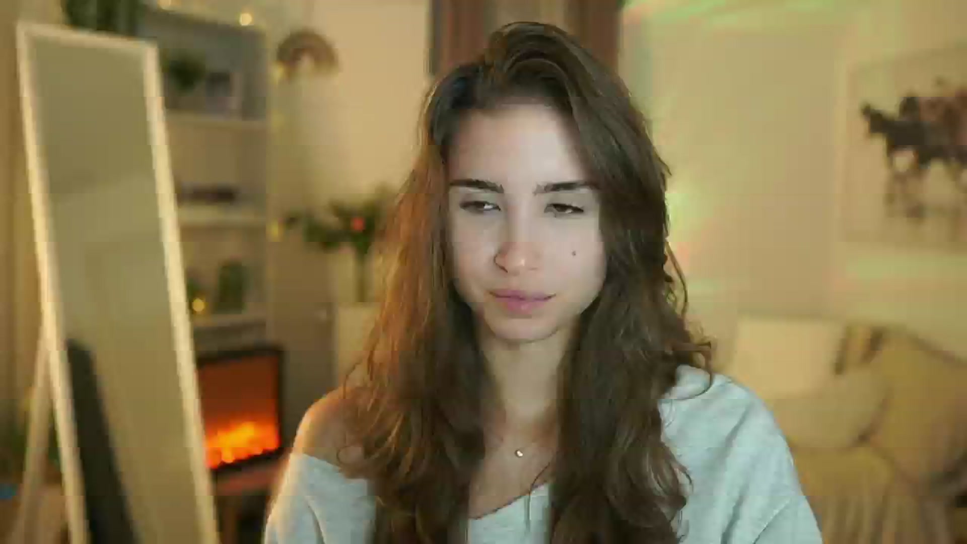 Gallery image thumbnail from Shy_jane's myfreecams stream on, 10/07/2025, 13:16 image 1 of 20