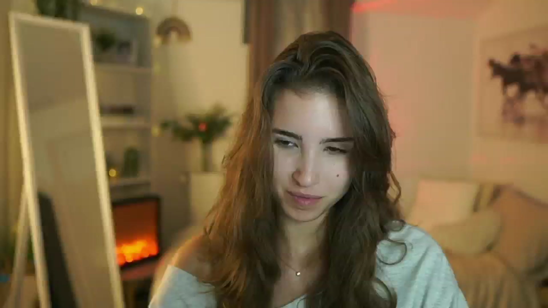 Gallery image thumbnail from Shy_jane's myfreecams stream on, 10/07/2025, 13:16 image 5 of 20