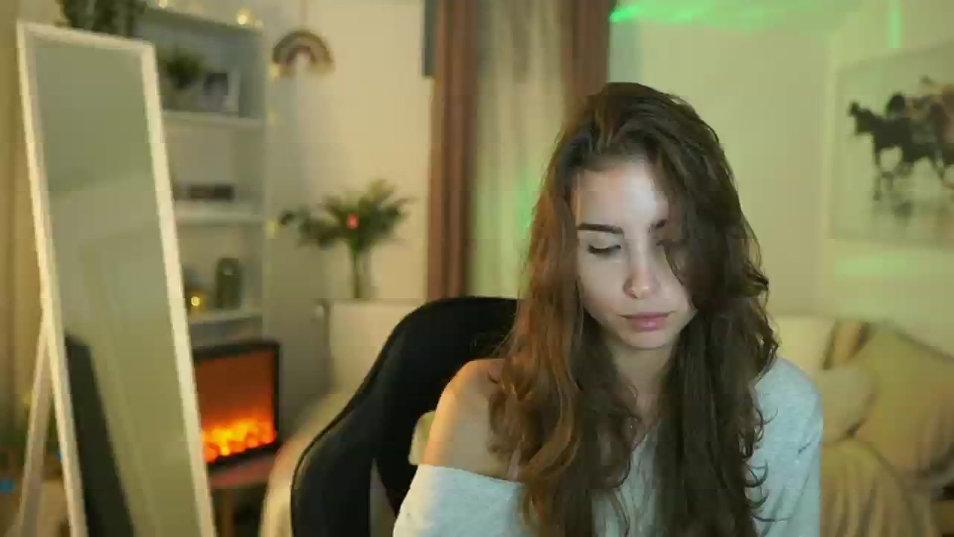 Gallery image thumbnail from Shy_jane's myfreecams stream on, 10/07/2025, 13:16 image 20 of 20