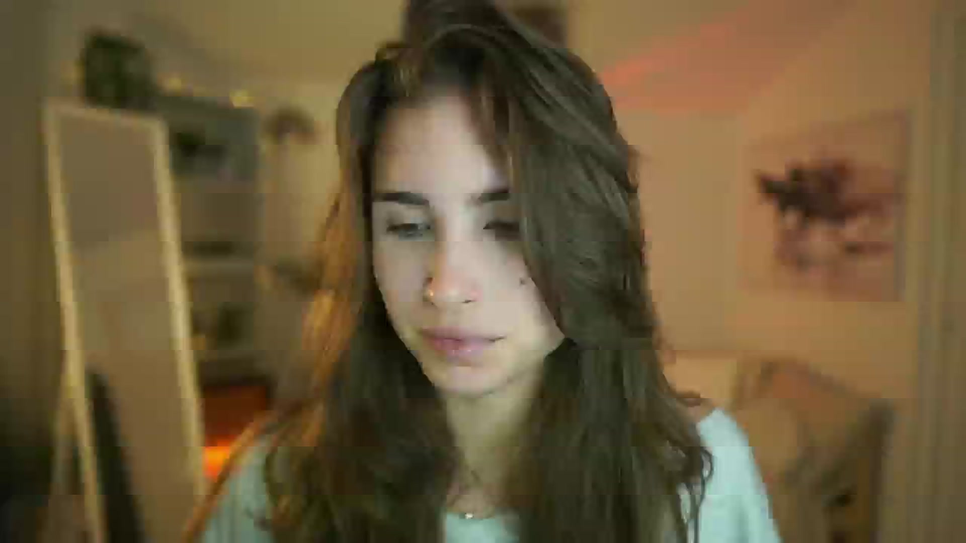 Gallery image thumbnail from Shy_jane's myfreecams stream on, 10/07/2025, 15:35 image 4 of 20