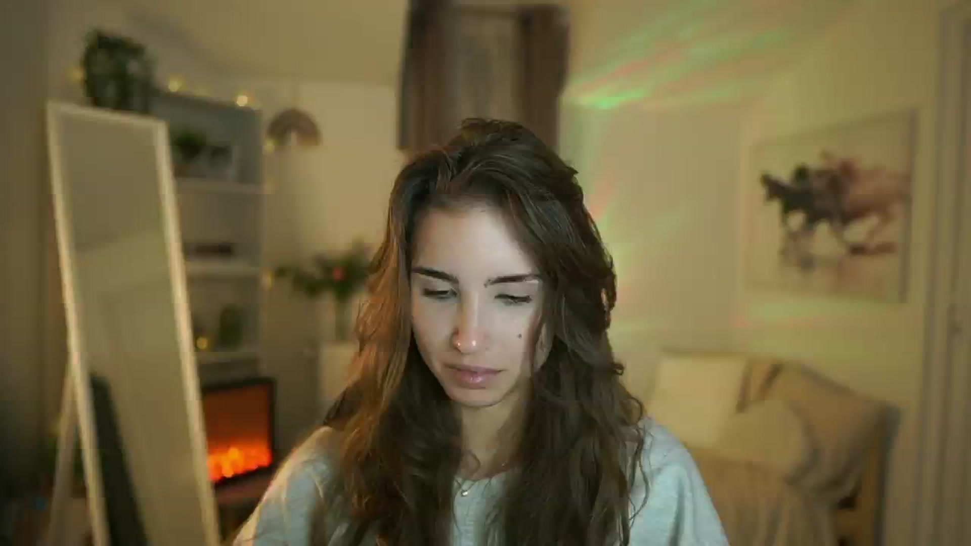 Gallery image thumbnail from Shy_jane's myfreecams stream on, 10/07/2025, 15:35 image 7 of 20