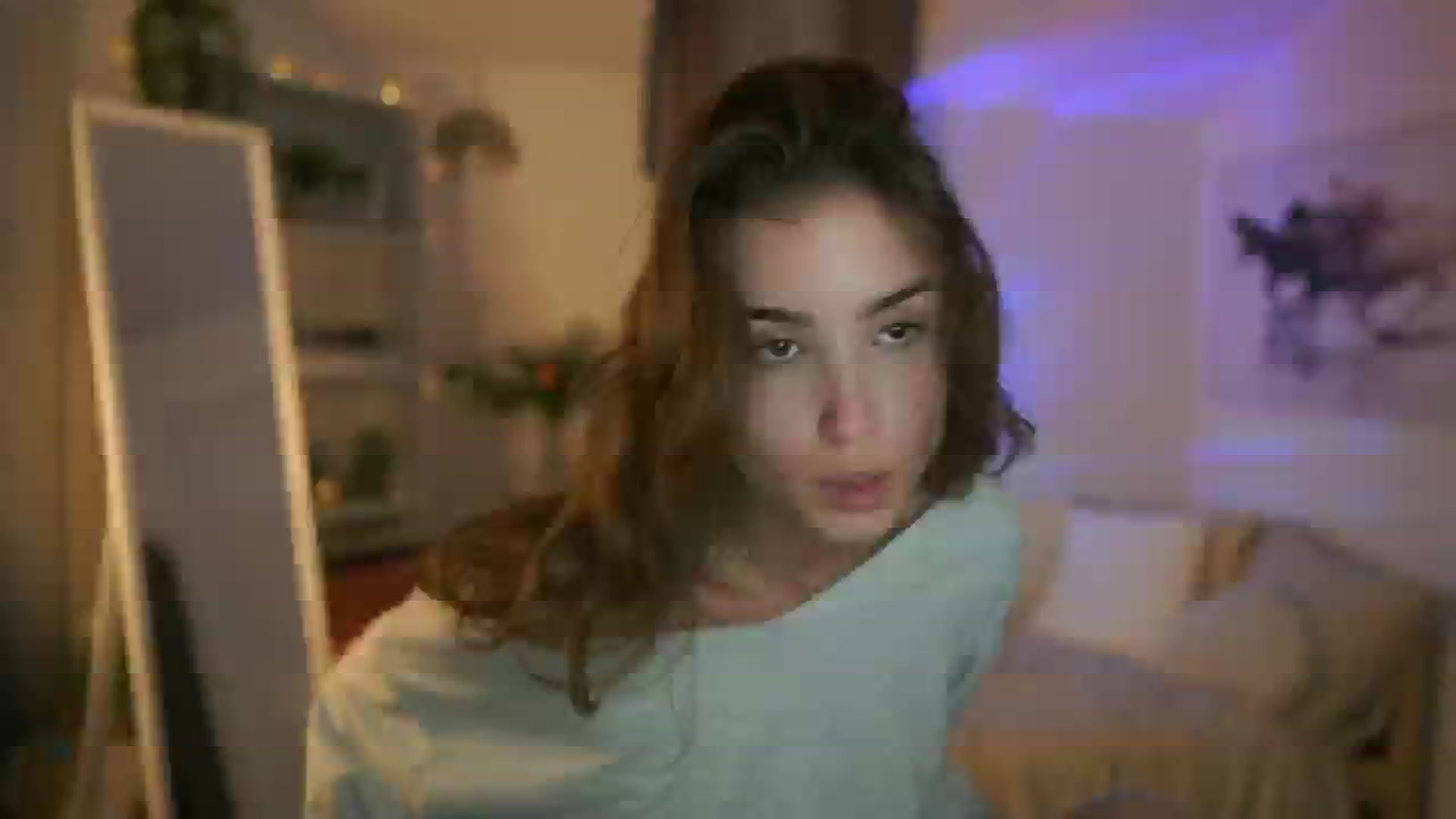 Gallery image thumbnail from Shy_jane's myfreecams stream on, 10/07/2025, 17:28 image 17 of 20