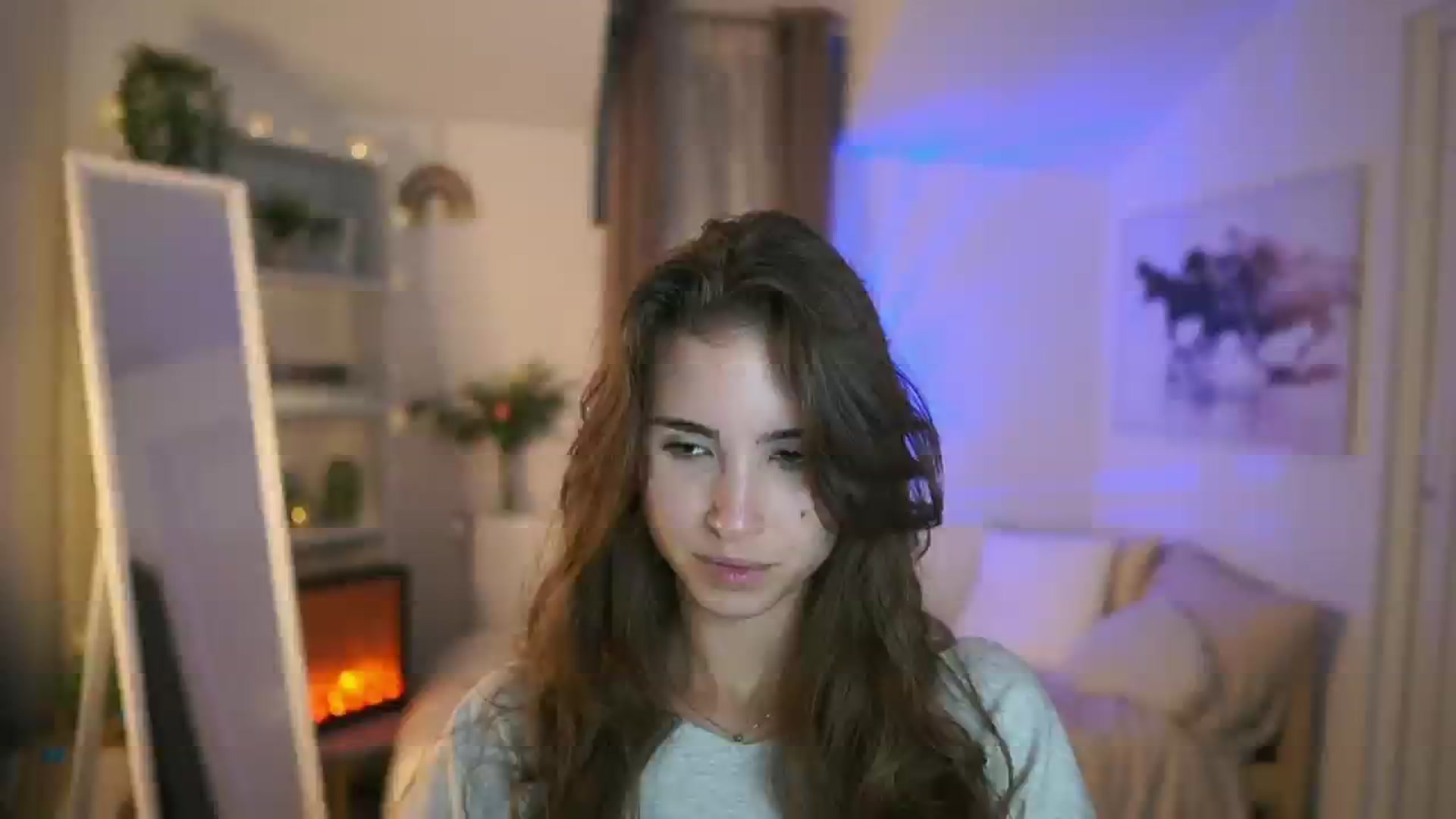 Gallery image thumbnail from Shy_jane's myfreecams stream on, 10/07/2025, 17:28 image 6 of 20