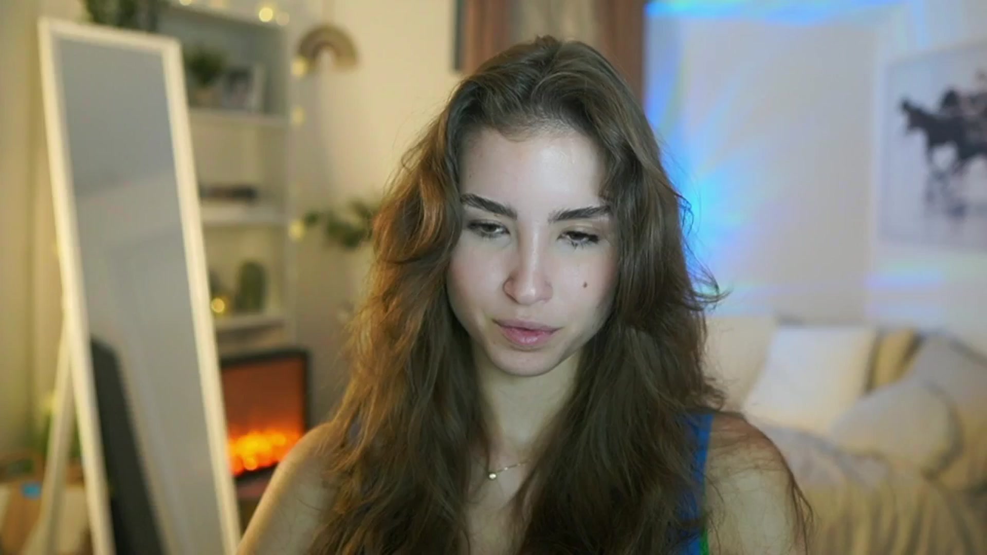Gallery image thumbnail from Shy_jane's myfreecams stream on, 10/09/2025, 10:51 image 4 of 20