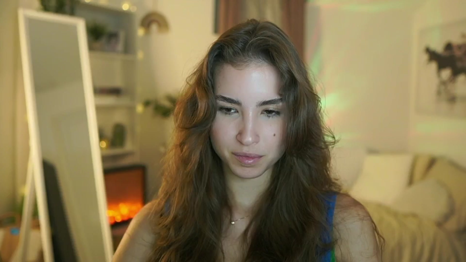 Gallery image thumbnail from Shy_jane's myfreecams stream on, 10/09/2025, 10:51 image 12 of 20