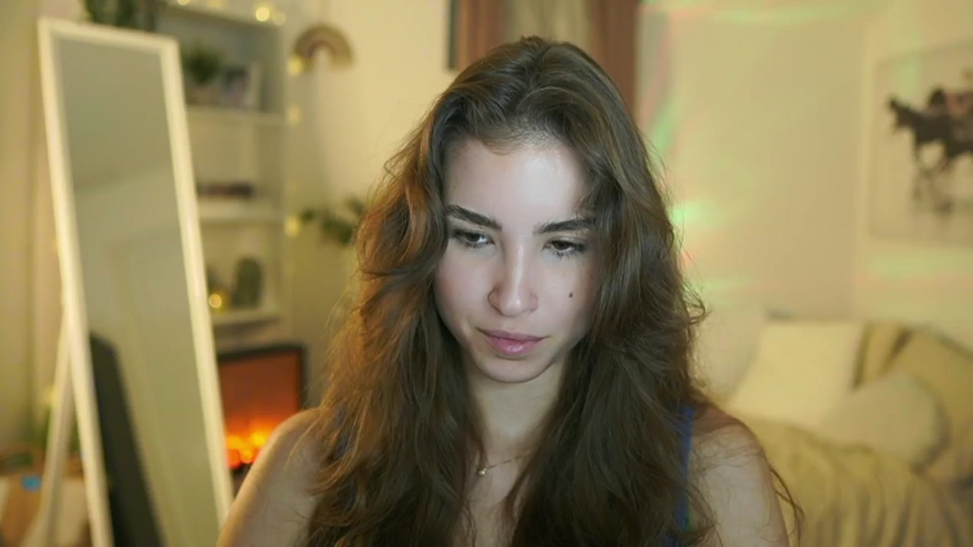 Gallery image thumbnail from Shy_jane's myfreecams stream on, 10/09/2025, 10:51 image 17 of 20