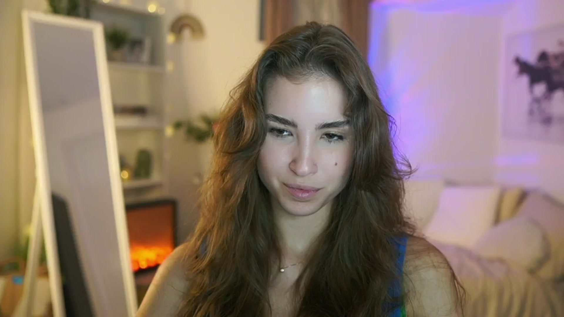 Gallery image thumbnail from Shy_jane's myfreecams stream on, 10/09/2025, 10:51 image 6 of 20