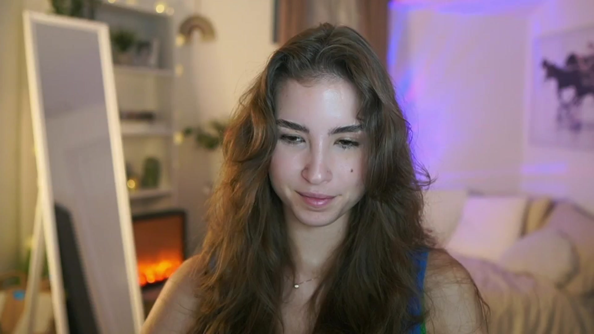 Gallery image thumbnail from Shy_jane's myfreecams stream on, 10/09/2025, 10:51 image 10 of 20