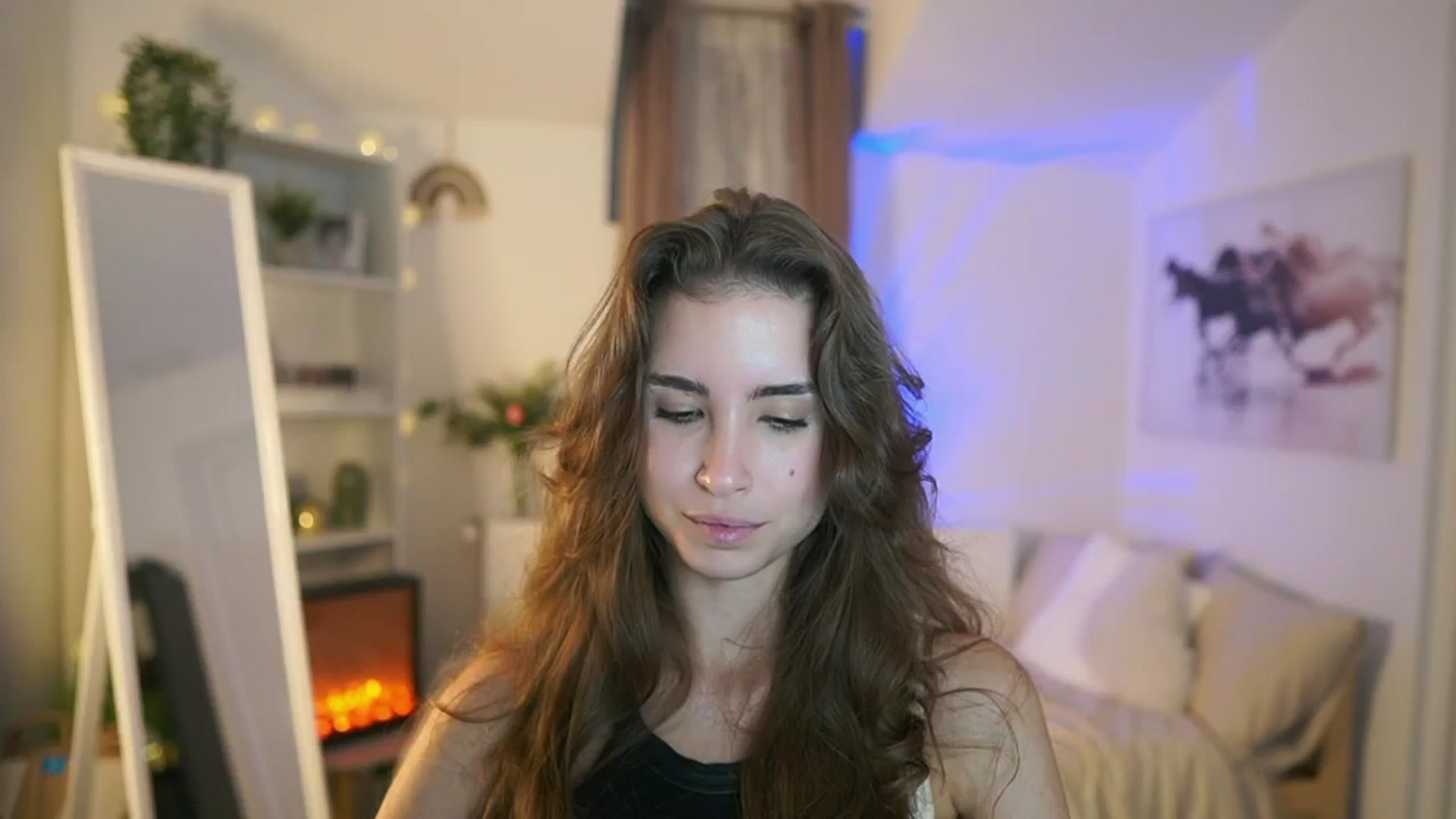 Gallery image thumbnail from Shy_jane's myfreecams stream on, 10/15/2025, 16:57 image 4 of 20