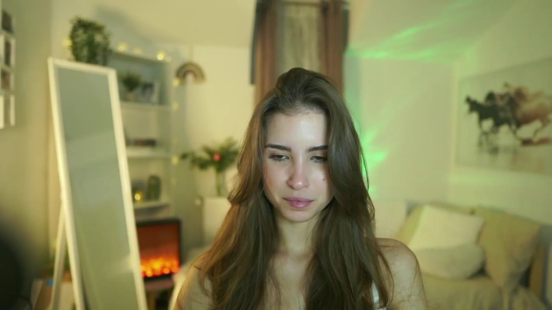 Gallery image thumbnail from Shy_jane's myfreecams stream on, 10/23/2025, 16:18 image 10 of 20