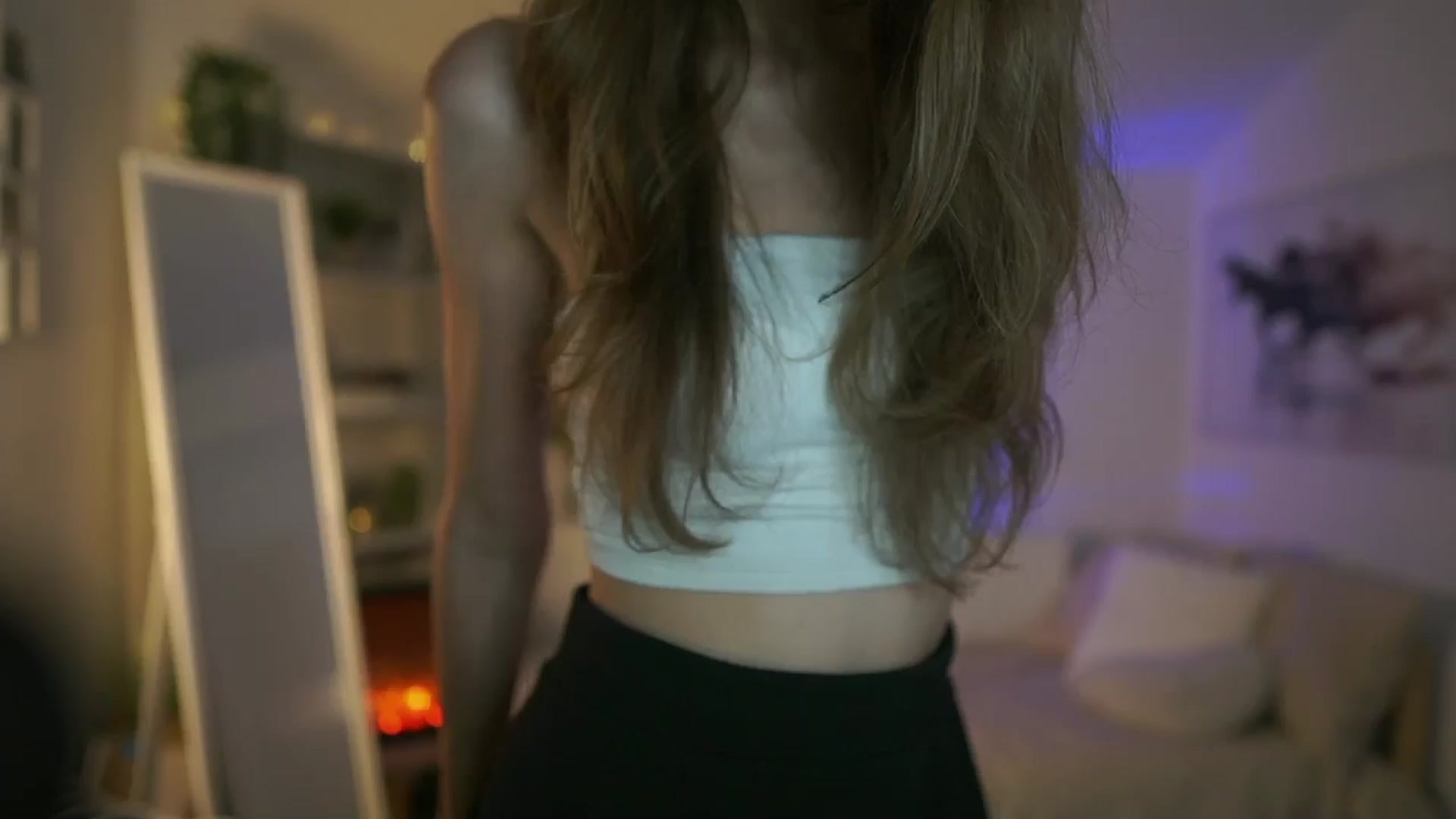 Gallery image thumbnail from Shy_jane's myfreecams stream on, 10/23/2025, 17:07 image 6 of 20