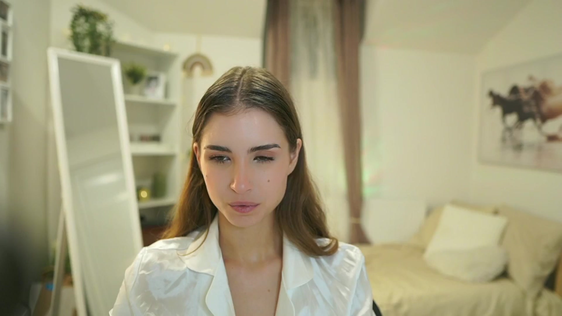 Gallery image thumbnail from Shy_jane's myfreecams stream on, 10/24/2025, 11:21 image 17 of 20