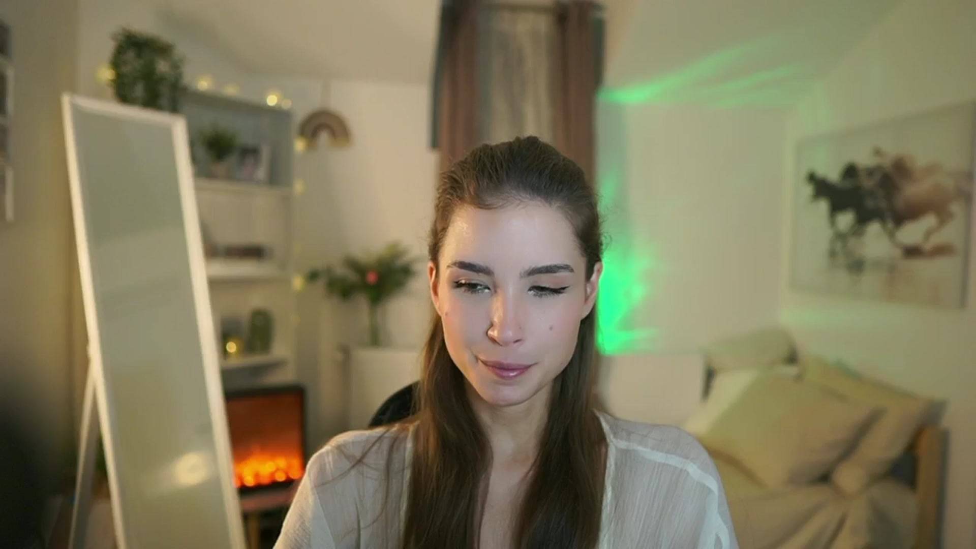 Gallery image thumbnail from Shy_jane's myfreecams stream on, 10/28/2025, 11:39 image 12 of 20