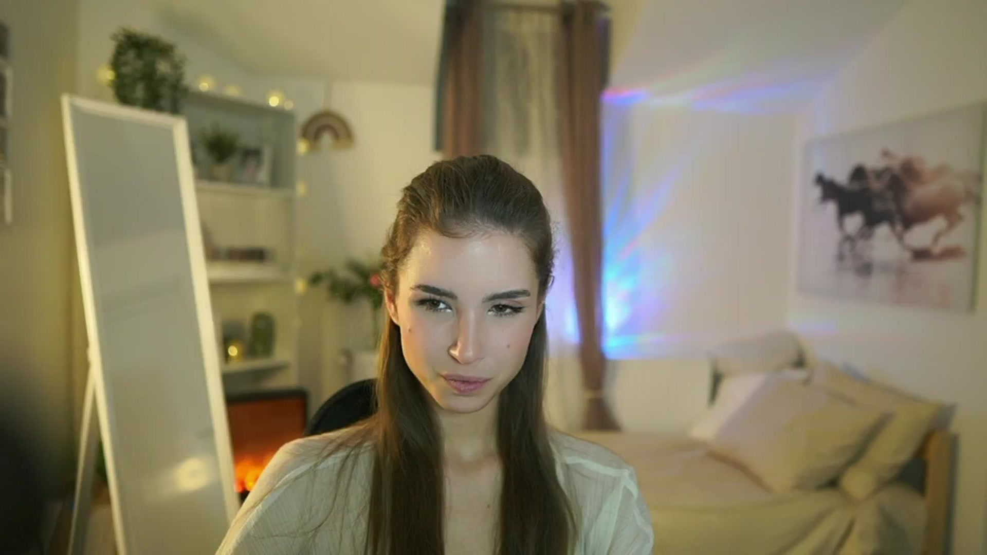 Gallery image thumbnail from Shy_jane's myfreecams stream on, 10/28/2025, 11:39 image 9 of 20