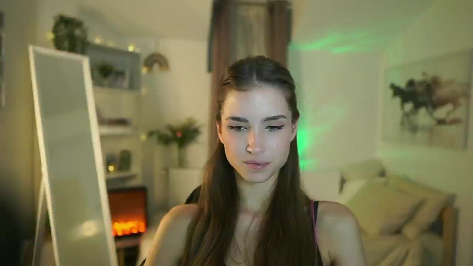 Gallery image thumbnail from Shy_jane's myfreecams stream on, 10/28/2025, 14:11 image 5 of 20