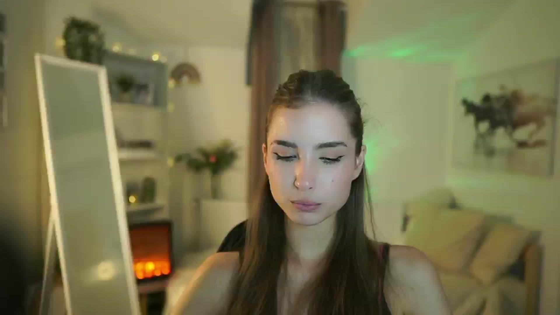 Gallery image thumbnail from Shy_jane's myfreecams stream on, 10/28/2025, 15:53 image 7 of 20