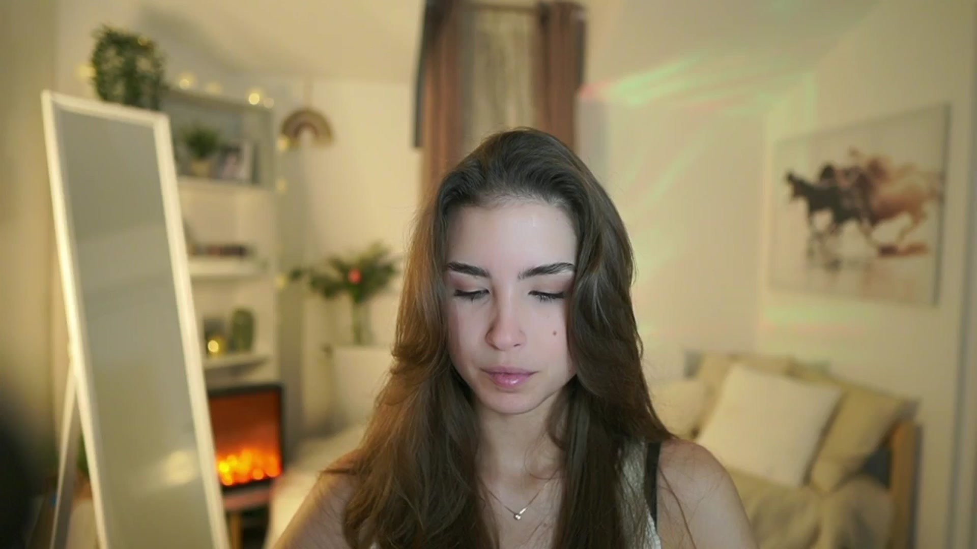 Gallery image thumbnail from Shy_jane's myfreecams stream on, 11/03/2025, 10:38 image 3 of 20