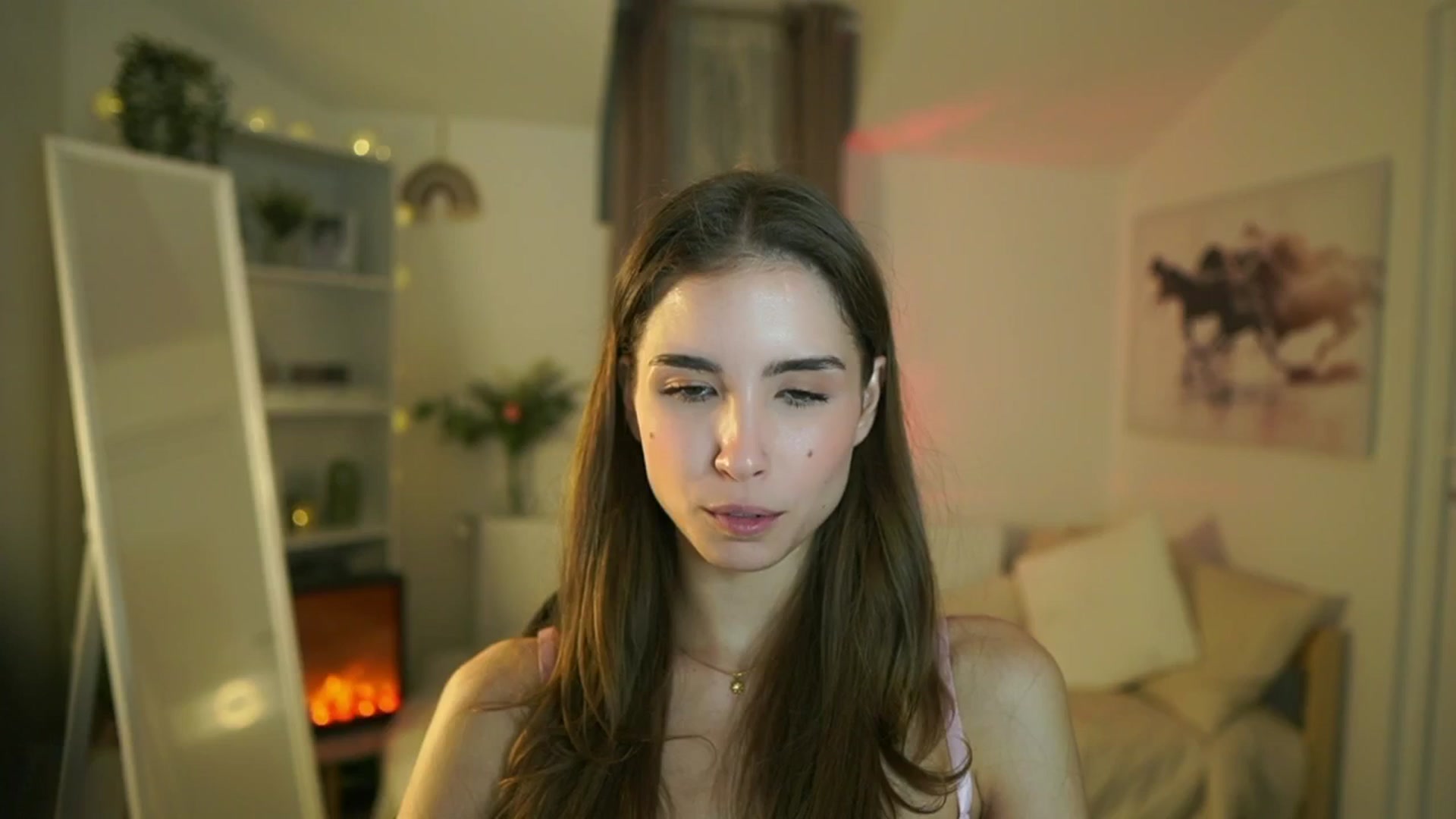 Gallery image thumbnail from Shy_jane's myfreecams stream on, 11/05/2025, 16:56 image 17 of 20