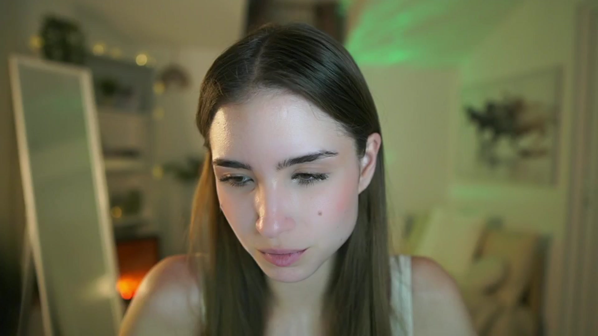 Gallery image thumbnail from Shy_jane's myfreecams stream on, 11/10/2025, 16:01 image 1 of 20