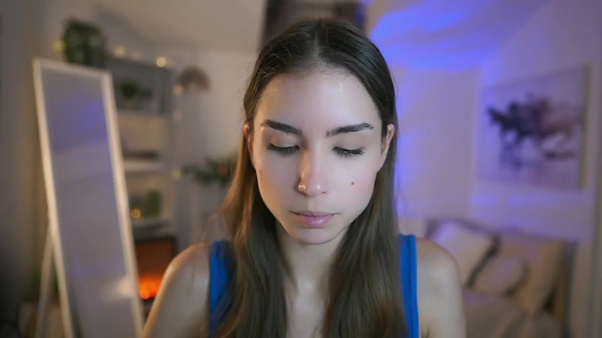 Gallery image thumbnail from Shy_jane's myfreecams stream on, 11/13/2025, 17:34 image 14 of 20