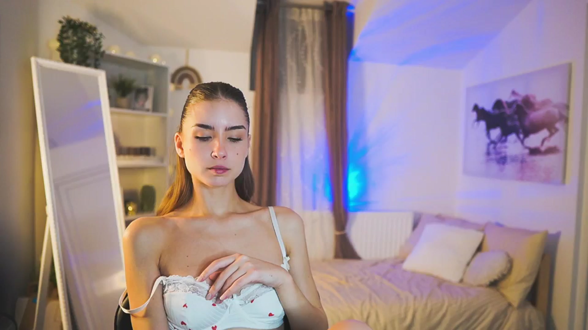 Gallery image thumbnail from Shy_jane's myfreecams stream on, 11/14/2025, 10:01 image 8 of 20